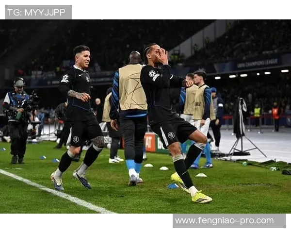 波尔图惊险逆转那不勒斯4-3全场沸腾精彩集锦回顾