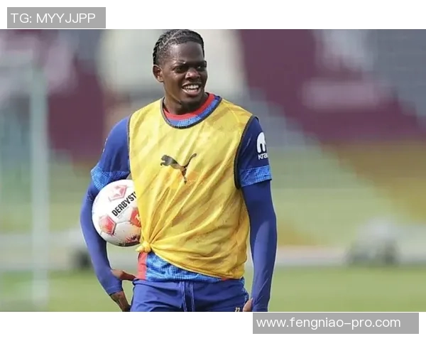 足总杯精彩对决那不勒斯与莱比锡战成平局神扑瞬间引发热议与转会传闻